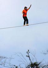 迪恩&middot;波特懸崖走扁帶41米