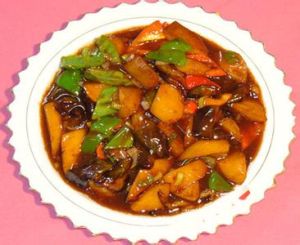 紅燒地三鮮 紅燒地三鮮