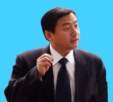 企業戰略管理專家梅朝榮