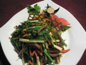 冬菇韭菜 冬菇韭菜