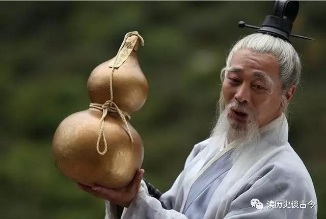 闡教三代弟子第一人楊戩封神榜上為何無仙名?原來找了個替死鬼! 闡教三代弟子第一人楊戩封神榜上為何無仙名?原來找了個替死鬼!