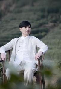 施小平[杭州紅儒家具公司掌門人]