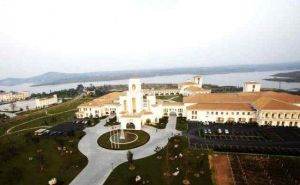 中糧君頂酒莊 中糧君頂酒莊