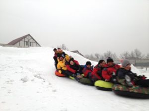 河北白鹿溫泉戲雪嘉年華