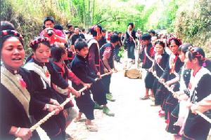 使用佤語的佤族