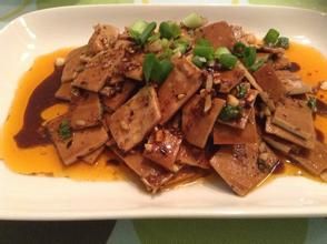 涼拌豆腐乾 涼拌豆腐乾