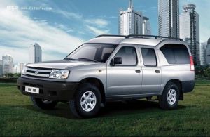 鄭州日產ZN6493多功能商務車