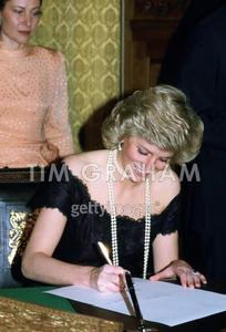 （圖）1987年11月6日