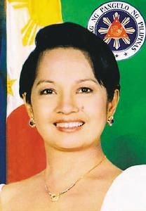 《美女總統阿羅約》 《美女總統阿羅約》