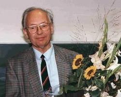 萊因哈德&middot;塞爾騰