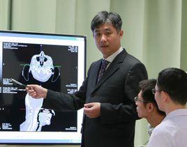 馮前進[南方醫科大學教授]