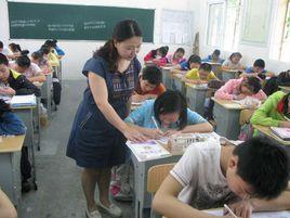 張小蘭[荊州市公安縣東港初級中學教師、副校長]