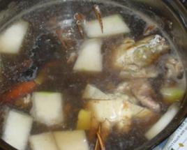 冬瓜生地螃蟹湯