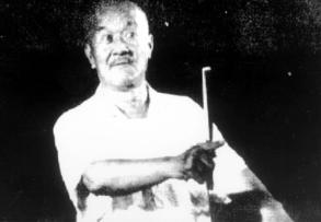 張壽臣在１９５８年的表演照