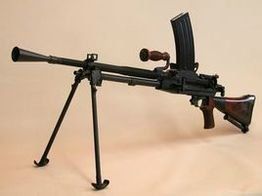 99式輕機槍 99式輕機槍