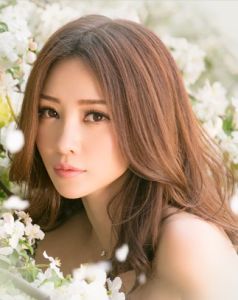 柳岩[中國內地女演員]