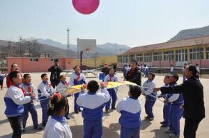 鵓鴿崖國小 鵓鴿崖國小