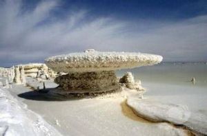 茶卡鹽湖礦床 茶卡鹽湖礦床