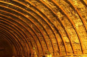 鋼拱架支護 鋼拱架支護