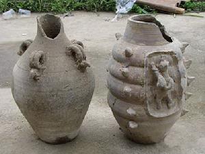武漢市江夏區第三次文物普查隊在法泗鎮新發現了一批古代窯址群。