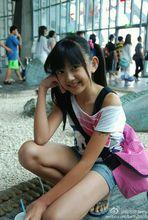 小時候的紀欣妤