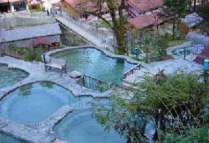 天水街亭溫泉度假村