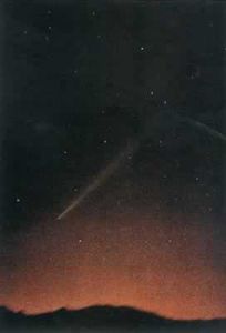 過近日點的池谷·關彗星