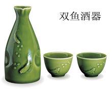 活瓷雙魚酒器
