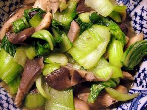 油菜平菇豬肉包