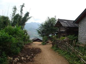 下糯考村 下糯考村