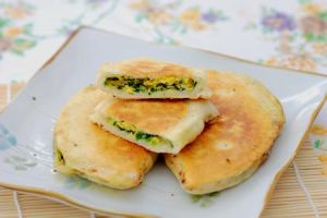 蛋清韭菜盒子 蛋清韭菜盒子