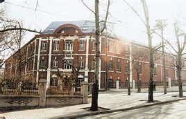 大連市第三十六中學 大連市第三十六中學