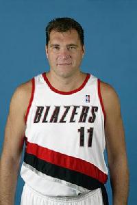 阿維達斯·薩博尼斯 阿維達斯·薩博尼斯