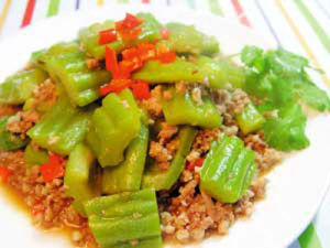 苦瓜肉末 苦瓜肉末