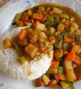 黃金咖喱雞肉飯 黃金咖喱雞肉飯