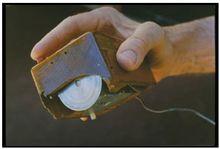 恩格爾巴特1963年發明全球第一個滑鼠