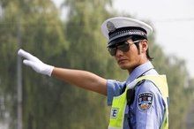 愛情呼叫轉移Ⅱ：愛情左右