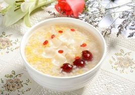 百合花山藥粥 百合花山藥粥