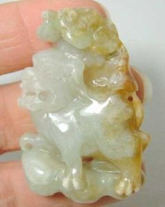 玉雕麒麟 玉雕麒麟