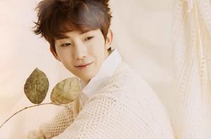 趙權[韓國男歌手]