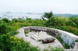 白龍古炮台 白龍古炮台