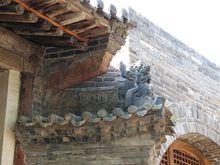 古堡庭院珠聯璧合