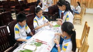 樹葉創作畫合作活動現場