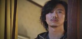 《暴風前夜》 《暴風前夜》