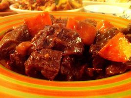 紅酒燜牛腩 紅酒燜牛腩