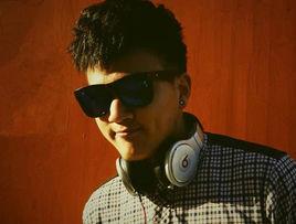 陳堃古月 陳堃古月