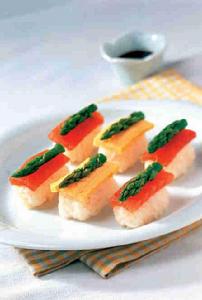 蘆筍生魚壽司 蘆筍生魚壽司