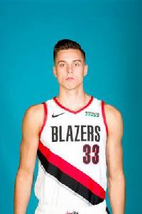 扎克·科林斯 扎克·科林斯