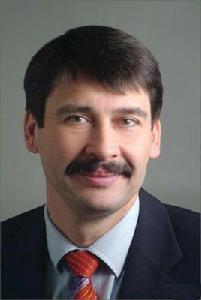 阿戴爾·亞諾什 阿戴爾·亞諾什