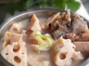 九孔藕煨豬彎彎